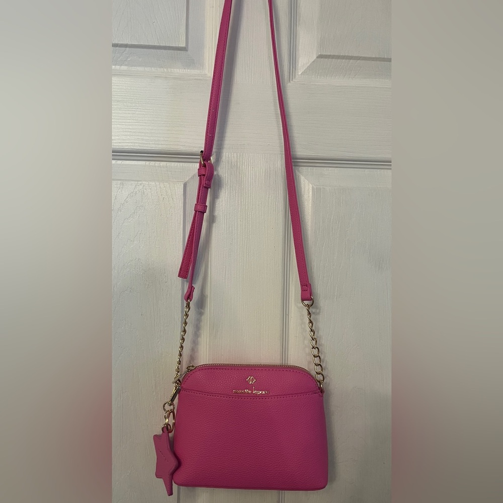 NWOT Nanette Lepore Pink Crossbody Bag with Gold Hardware and mirror keychain - Picture 2 of 9